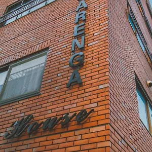 アパートホテル Akarenga House