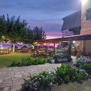 Agrotourism Maison d'hôtes Himarë