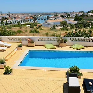 **** Gasthuis Terrace Portugal